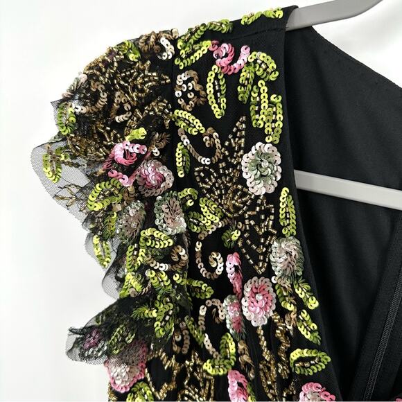 Mac Duggal Black Floral Embellished Flutter Cap Sleeve Dress Size 2 - Picture 5 of 12